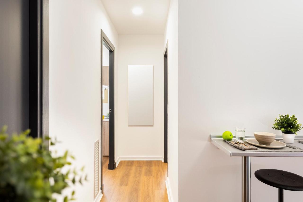 Micampus Armendariz Student Residence Seville Exterior photo